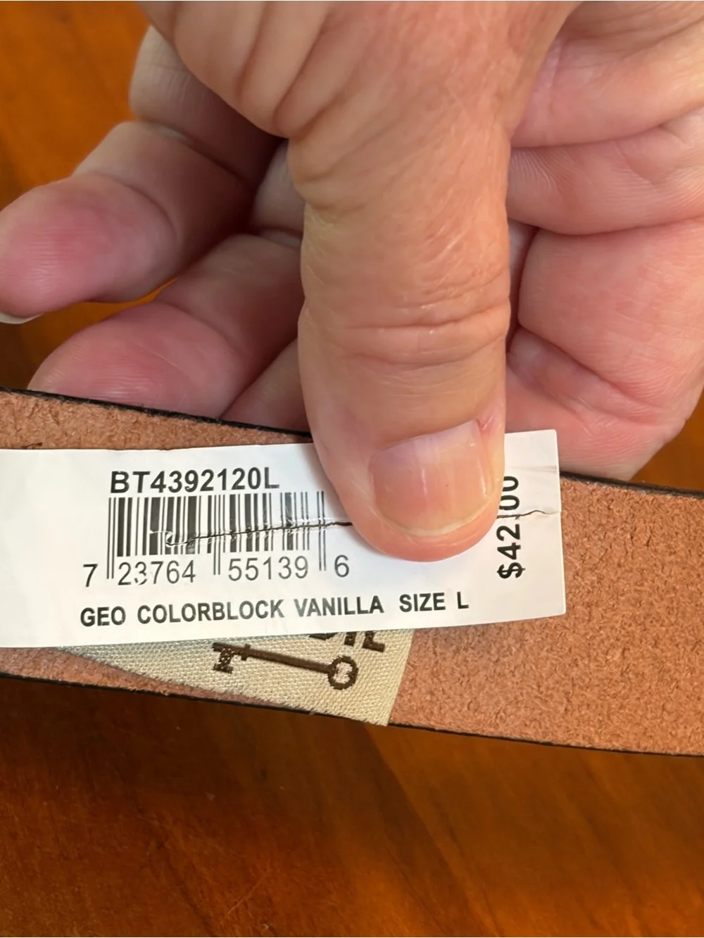 Fossil Belt Geo Colorblock Vanilla Size Large NWT